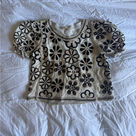 Solitaire Tops - Solitaire Black and Cream Floral Blouse